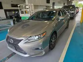 2017 Lexus ES 350 350's photo