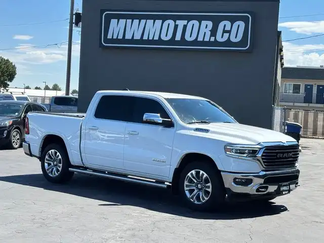 2023 RAM 1500 Longhorn 4x4 Crew Cab 5'7's photo