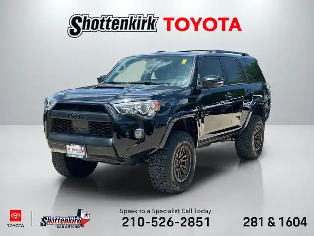 2020 Toyota 4Runner Off-Road 4WD V6's photo