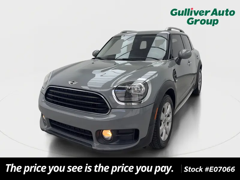 2017 MINI Countryman Base photo 1