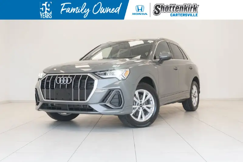 2023 Audi Q3 45 TFSI S Line Premium Plus quattro photo 1