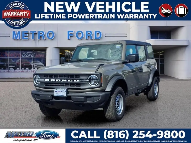 2025 Ford Bronco Base 4WD photo 1