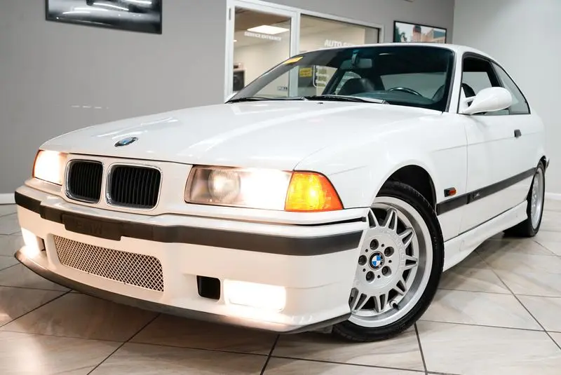 1995 BMW M3 null photo 1