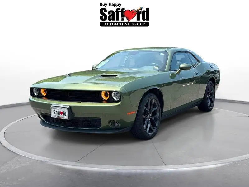 2021 Dodge Challenger SXT Auto photo 1