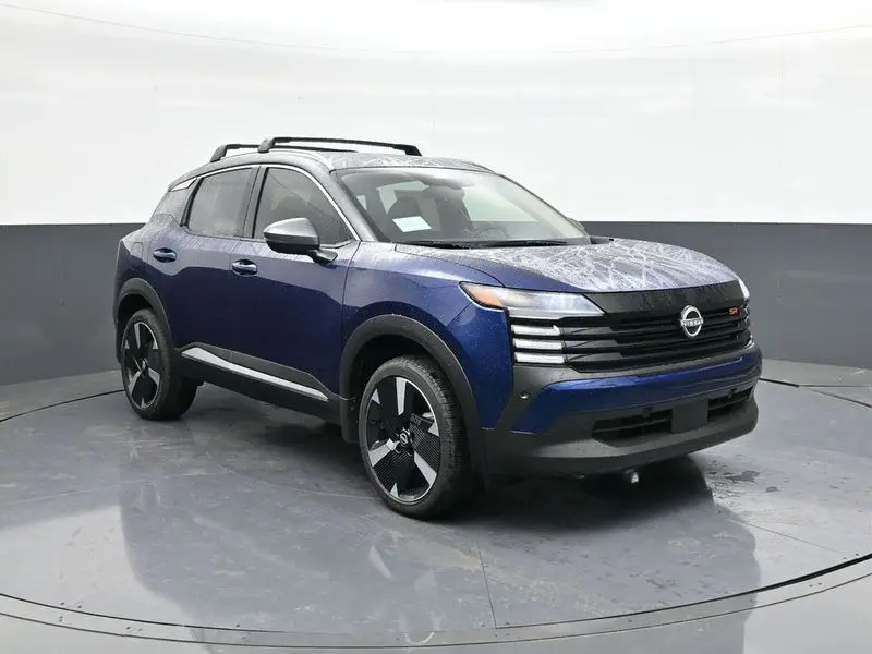 2025 Nissan Kicks 2.0 SR photo 1