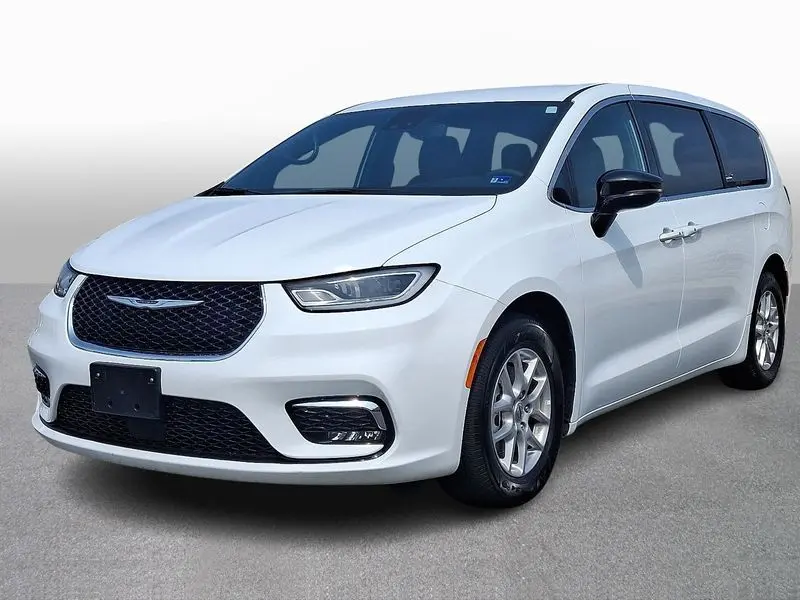 2025 Chrysler Pacifica Select photo 1