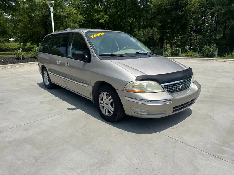 2003 Ford Windstar SE photo 1