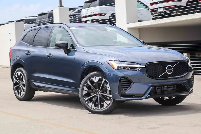 2026 Volvo XC60 T8 Plus Dark AWD photo 1