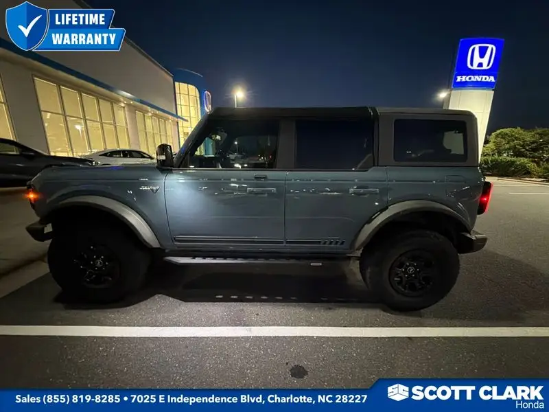 2021 Ford Bronco First Edition 4WD Advanced photo 1