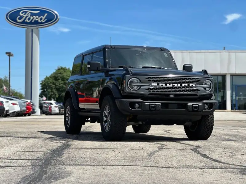 2025 Ford Bronco Badlands 4x4 photo 1