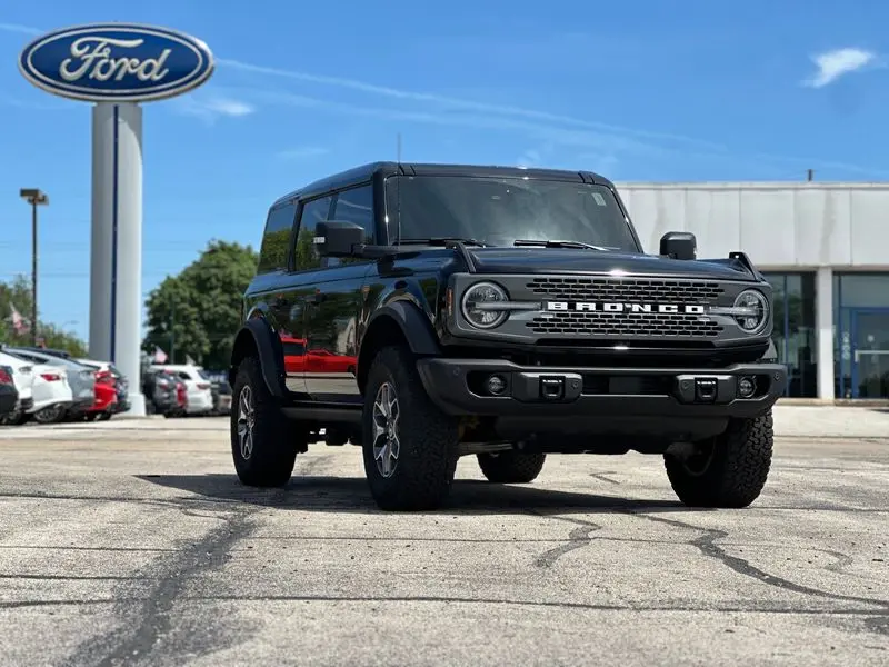 2025 Ford Bronco Badlands 4x4 photo 1