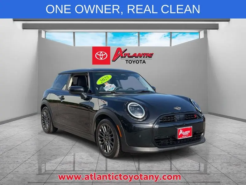 2025 MINI Hardtop Cooper S photo 1