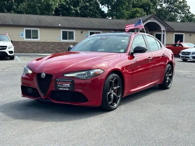 2021 Alfa Romeo Giulia 2.0 Ti Sport AWD Auto photo 1