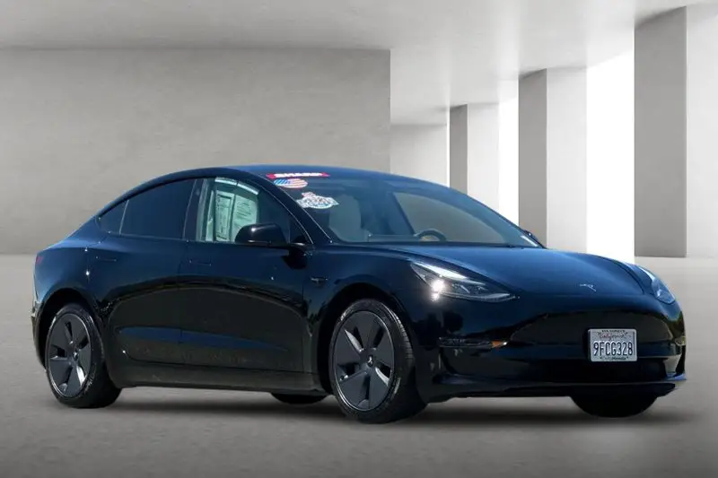 2023 Tesla Model 3 Base photo 1