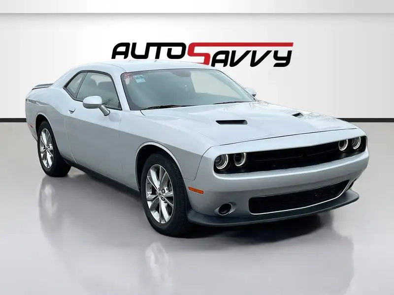 2023 Dodge Challenger SXT Auto AWD photo 1