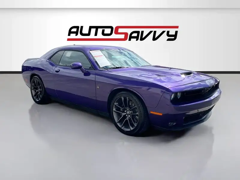 2023 Dodge Challenger R/T Scat Pack photo 1