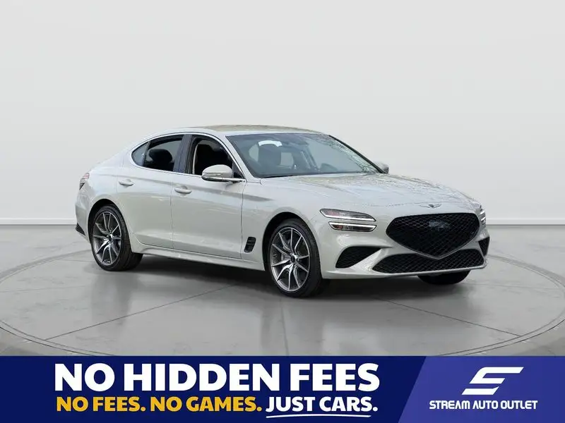 2025 Genesis G70 2.5T Standard photo 1