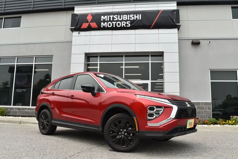 2026 Mitsubishi Eclipse Cross LE S-AWC photo 1
