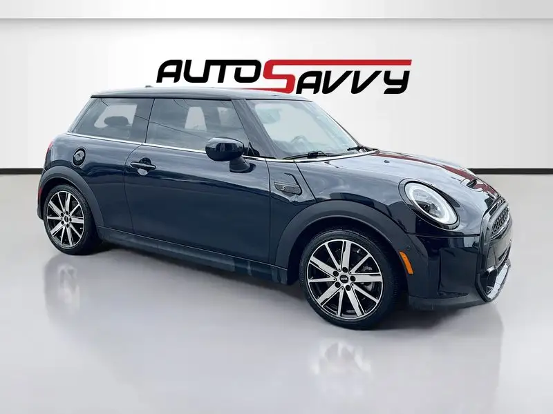 2023 MINI Cooper Cooper S 3 Door photo 1