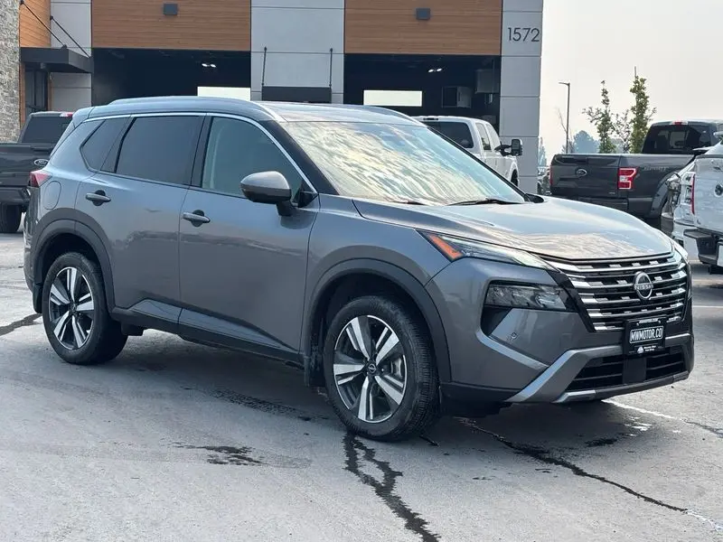 2024 Nissan Rogue SL AWD photo 1