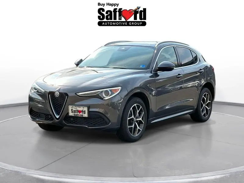 2021 Alfa Romeo Stelvio Ti AWD photo 1
