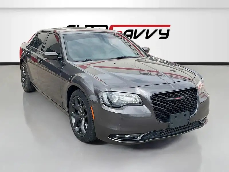 2023 Chrysler 300 S photo 1