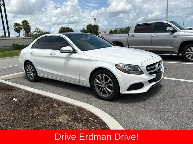 2017 Mercedes-Benz C-Class C300 4MATIC photo 1