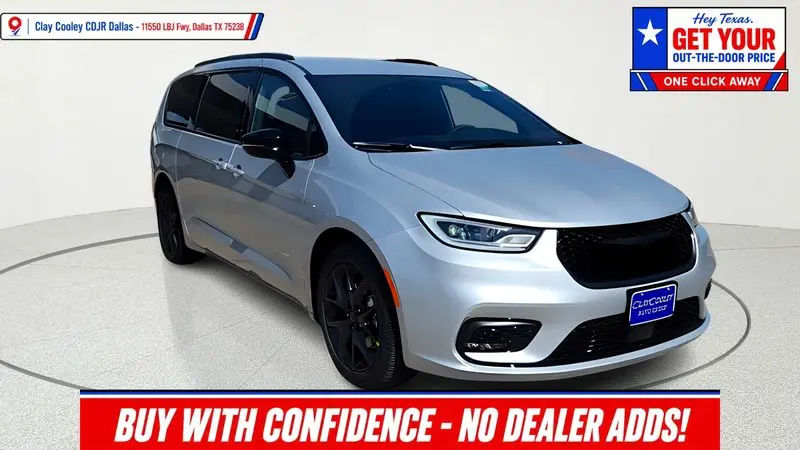 2026 Chrysler Pacifica Select photo 1