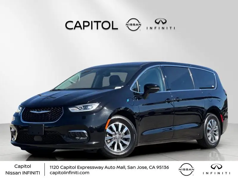 2024 Chrysler Pacifica Hybrid PHEV Select photo 1