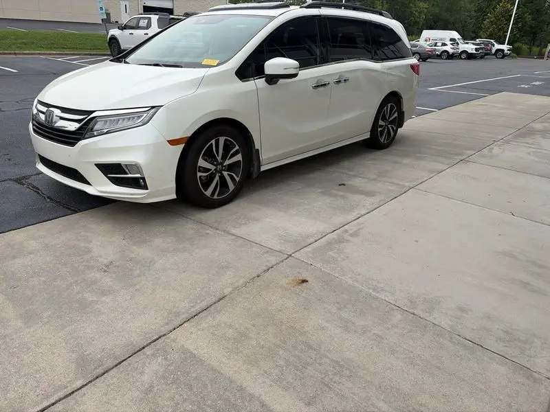 2019 Honda Odyssey Elite photo 1