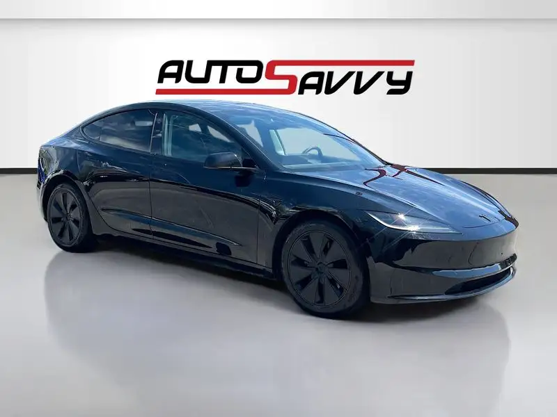 2025 Tesla Model 3 Long Range AWD photo 1