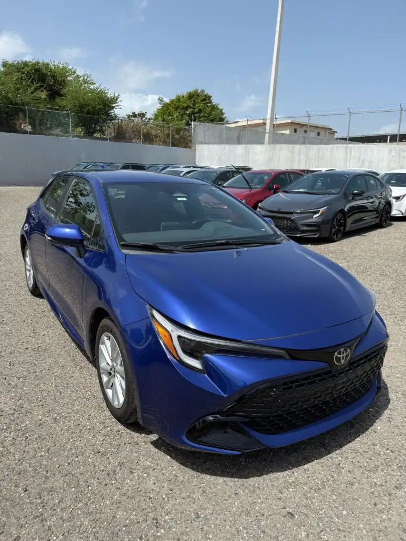 2023 Toyota Corolla SE CVT's photo