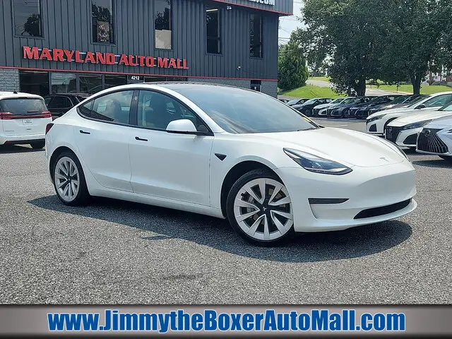 2023 Tesla Model 3 Base photo 1