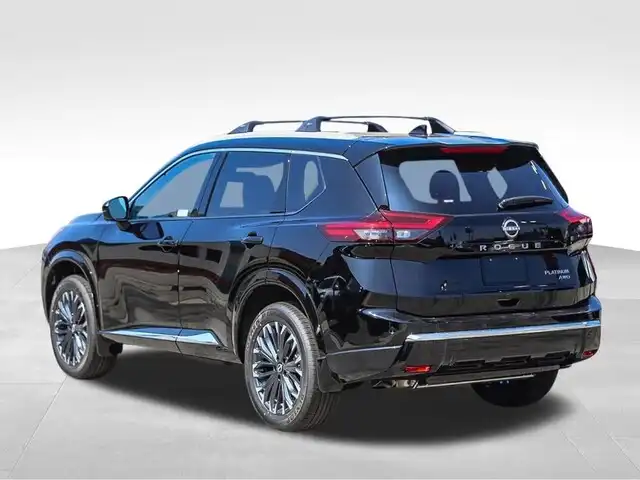 2026 Nissan Rogue Platinum AWD's photo