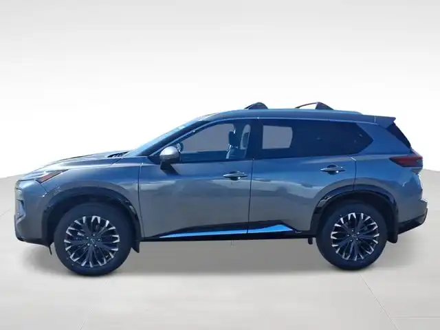 2026 Nissan Rogue Platinum AWD's photo