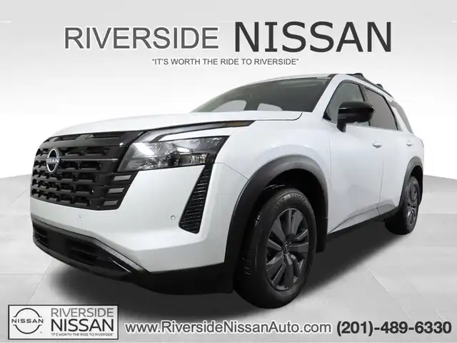 2026 Nissan Pathfinder SV 4WD's photo