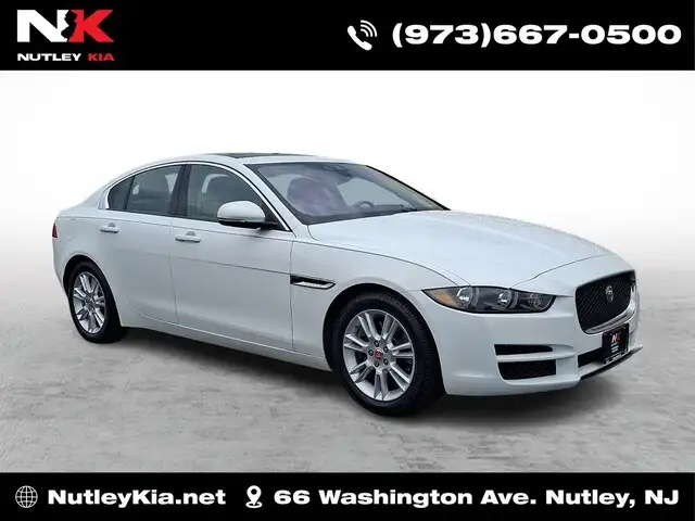 2018 Jaguar XE 25t Premium AWD's photo