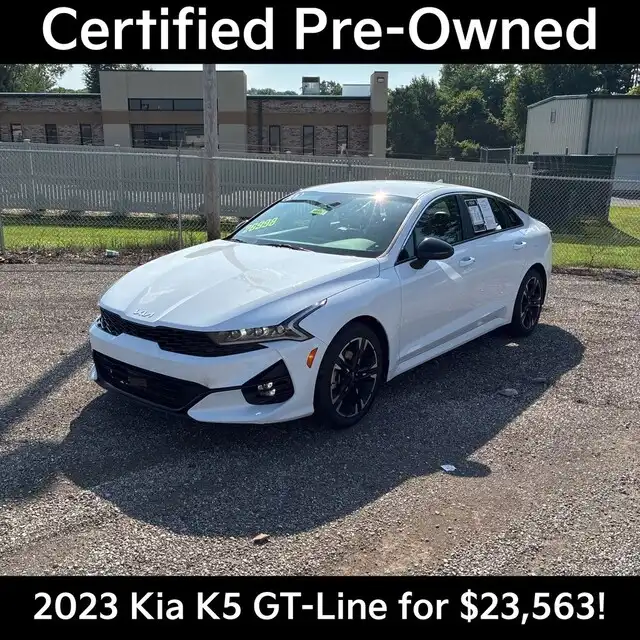 2023 Kia Optima GT-Line AWD's photo