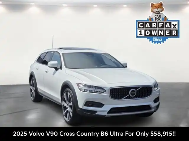 2025 Volvo V90 Cross Country B6 Ultra AWD's photo