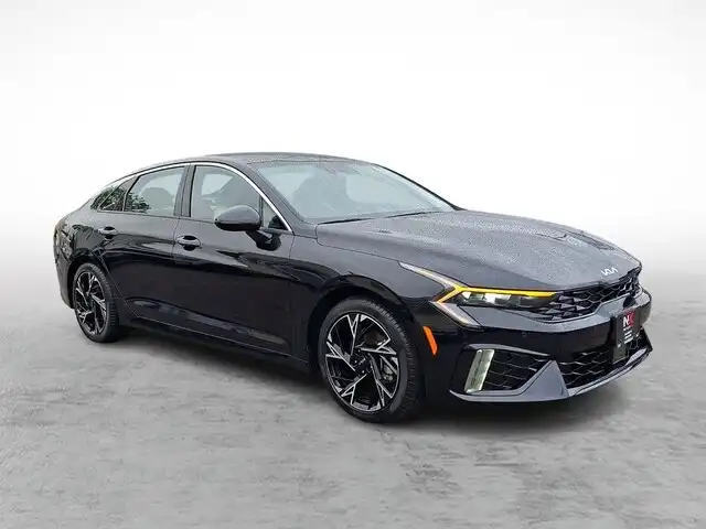 2025 Kia Optima GT-Line AWD's photo