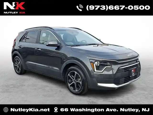 2024 Kia Niro EX HEV's photo
