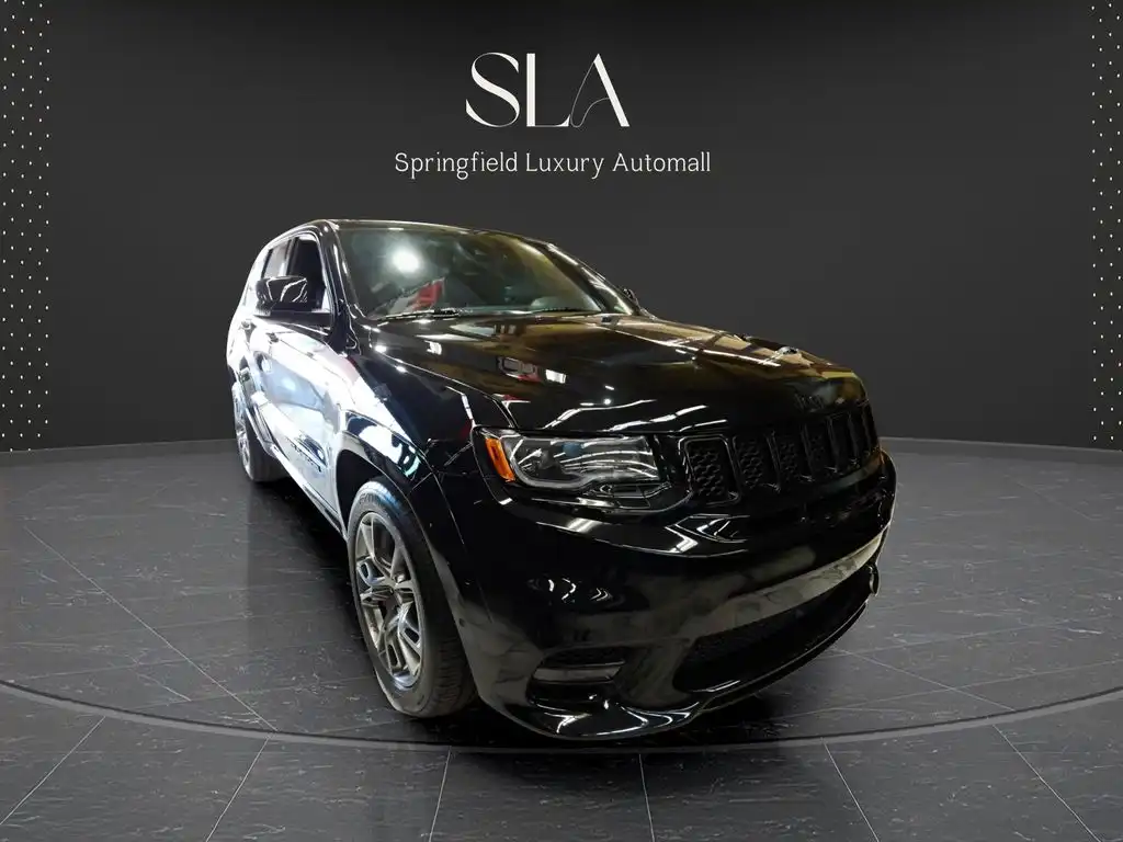 2021 Jeep Grand Cherokee SRT's photo