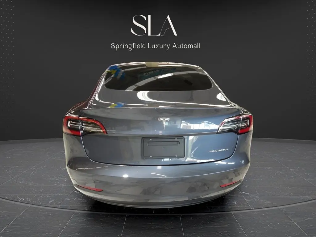 2023 Tesla Model 3 Long Range photo 5