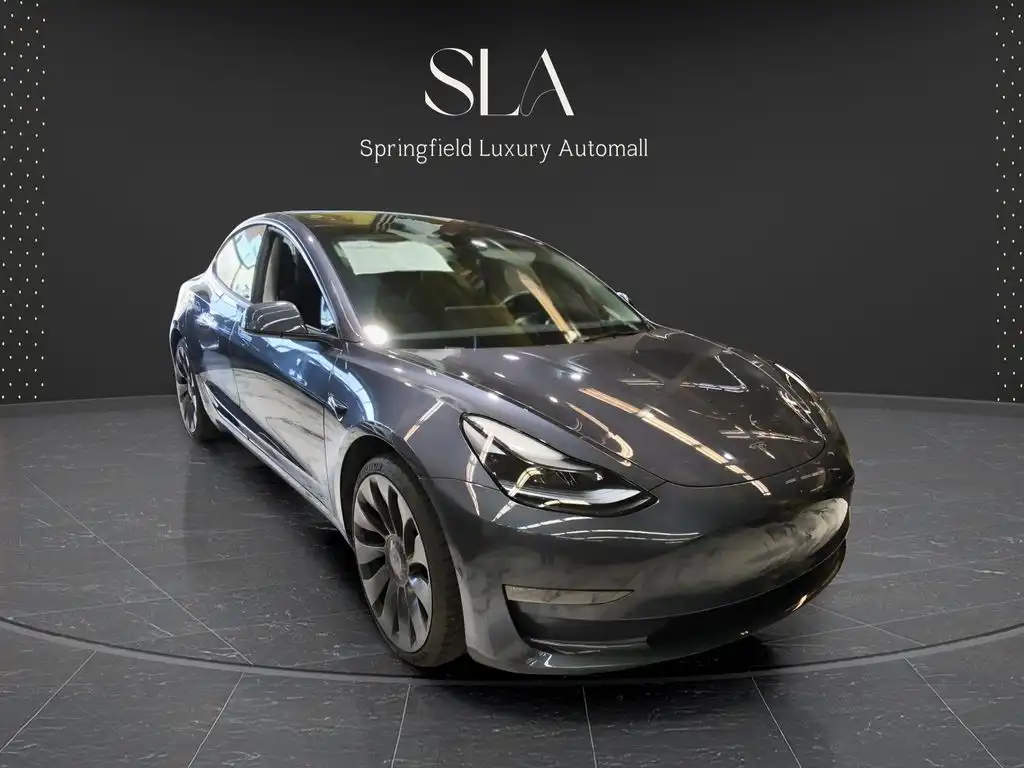 2023 Tesla Model 3 Performance's photo