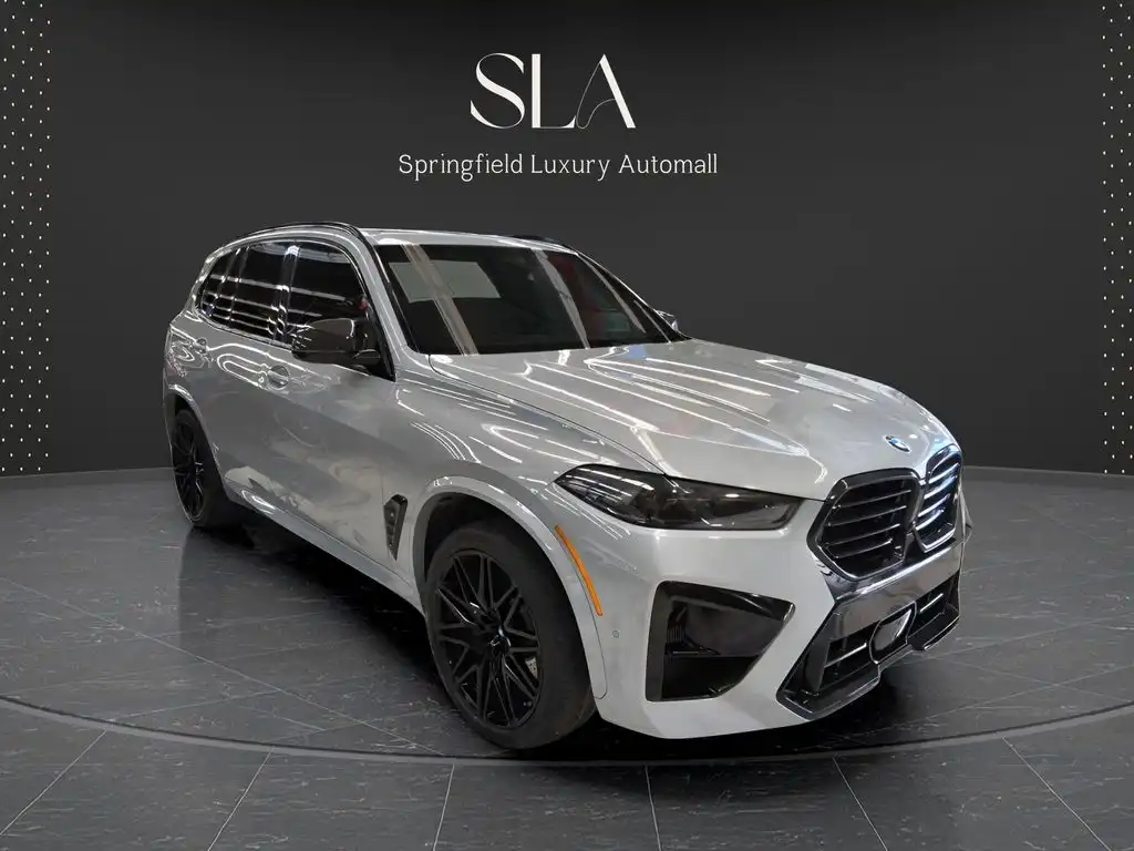 2025 BMW X5 M Competition's photo