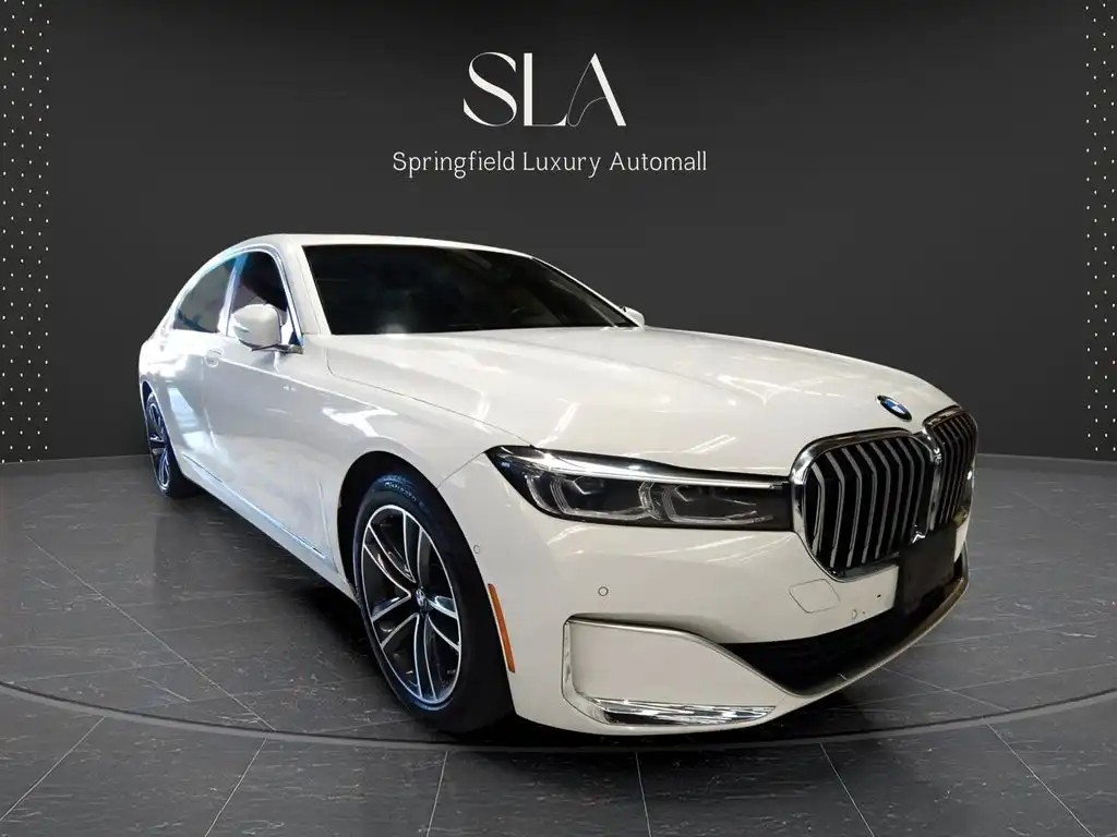 2021 BMW 7 Series 750i xDrive's photo