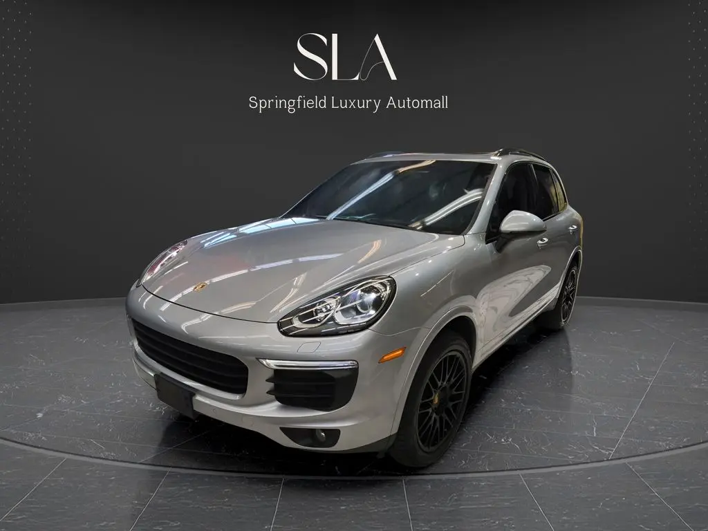2017 Porsche Cayenne Platinum Edition photo 4