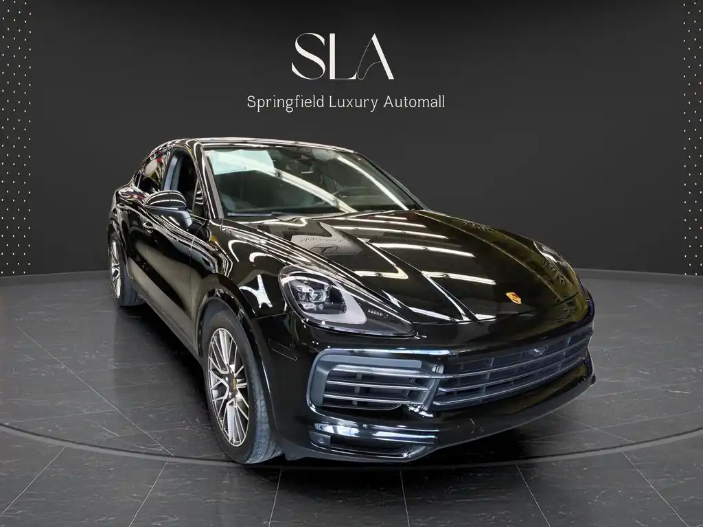 2023 Porsche Cayenne Platinum Edition's photo