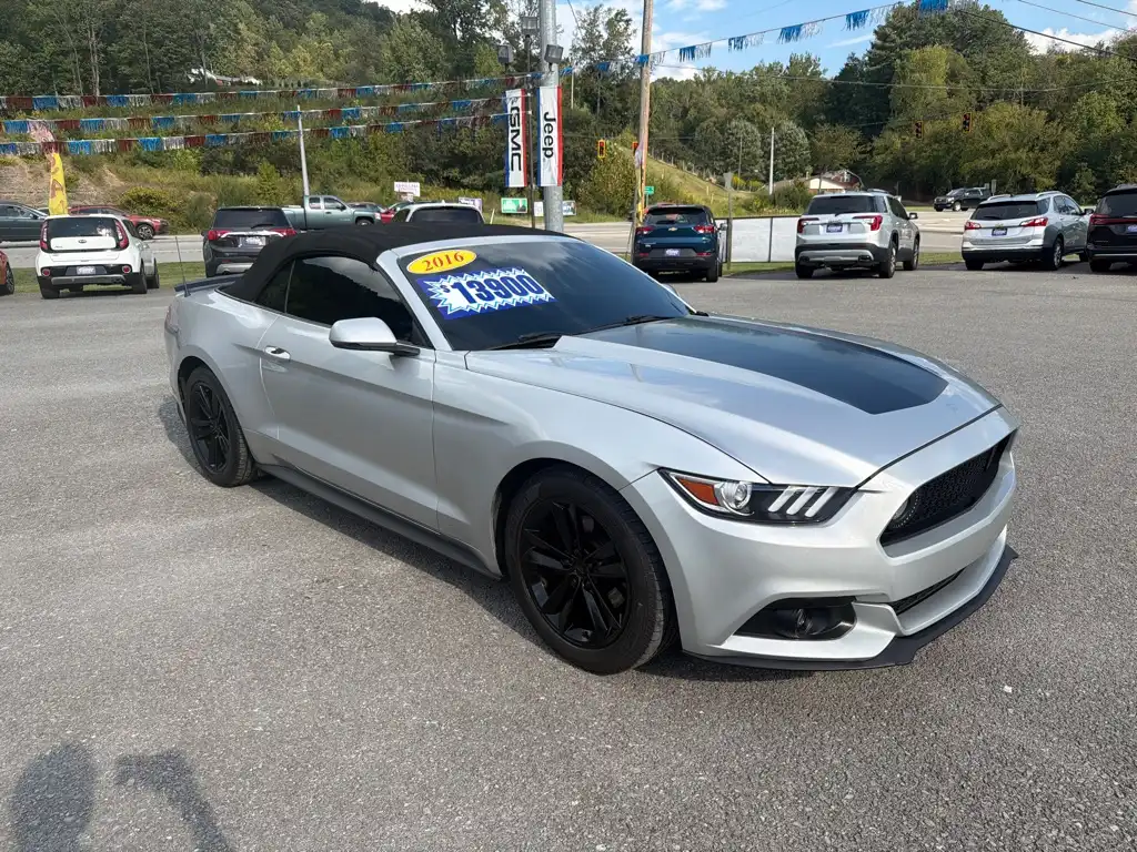 2016 Ford Mustang EcoBoost Premium Convertible's photo