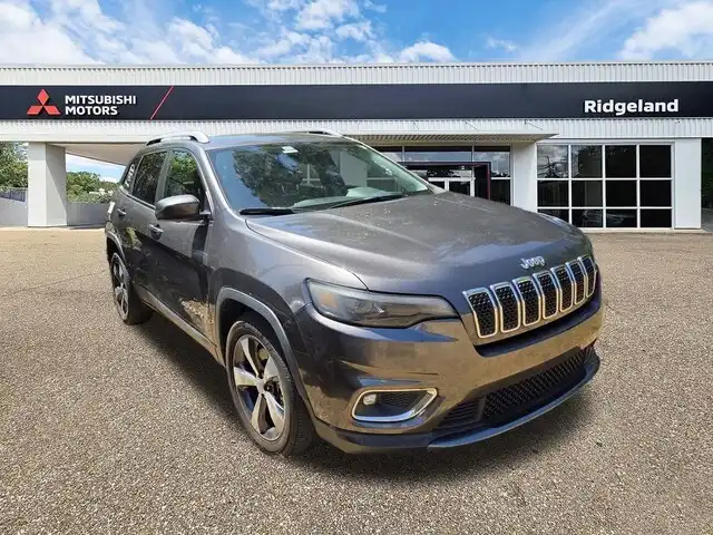 2019 Jeep Cherokee Limited's photo